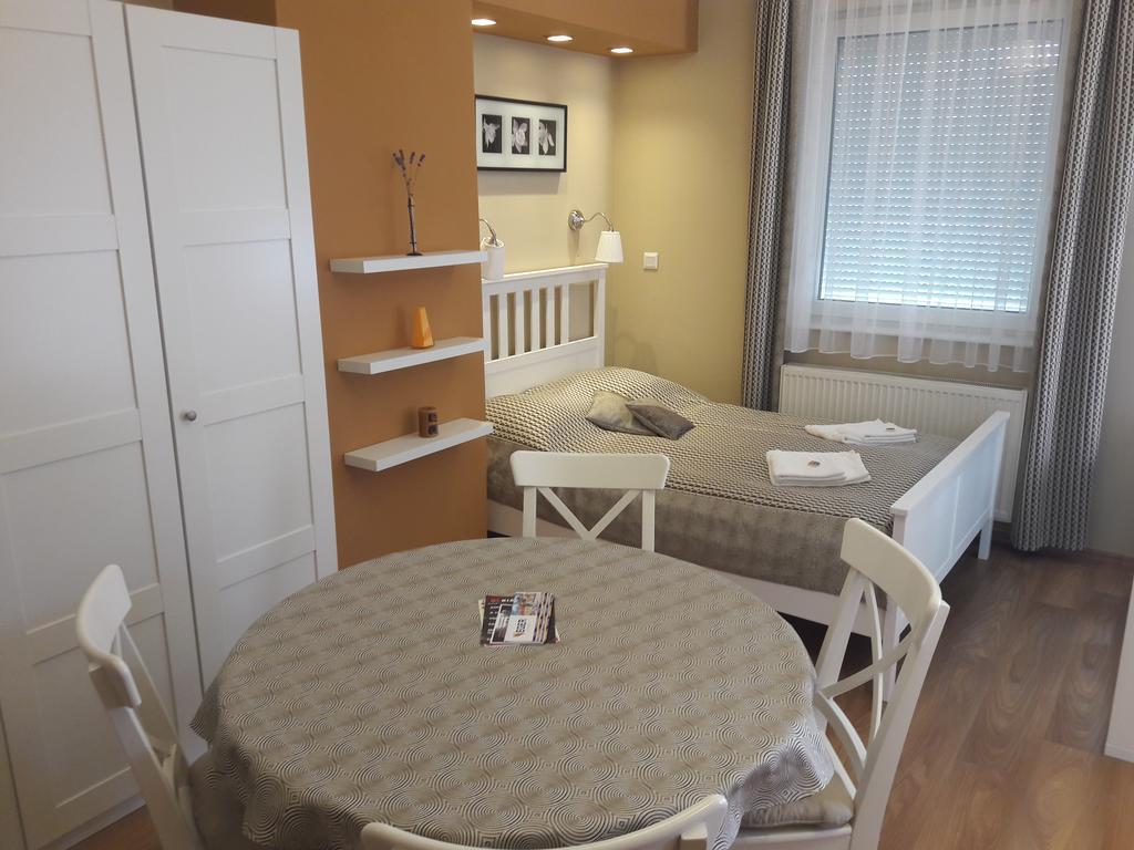 Orchidea Apartman Егер Екстериор снимка