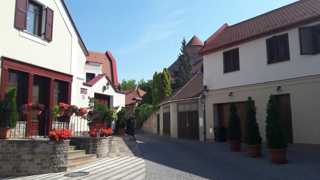 Orchidea Apartman Егер Екстериор снимка